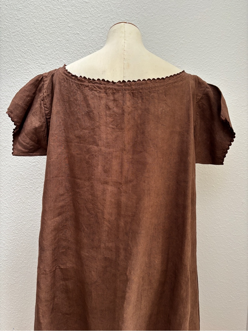 Antique French Brown Linen Dress - Picture 5 of 5
